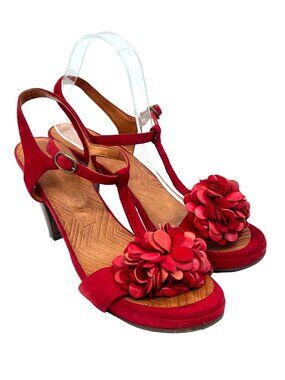 Chie Mihara Leather T-strap Heel Sandals